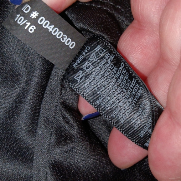 🆕 Express Black Velvet Bodycon Dress Deep V Plunge Womens Size 4 Knee Length - Picture 7 of 7